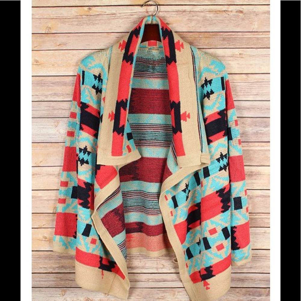 Aztec cardigan blue with beautiful pink
